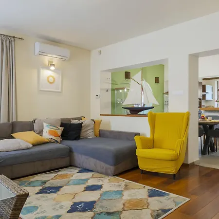 Mediterran By Interhome בית נופש *