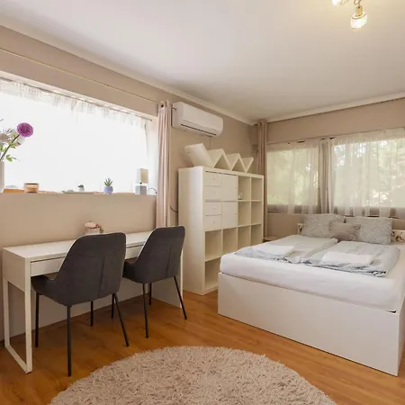 בית נופש Mediterran By Interhome *