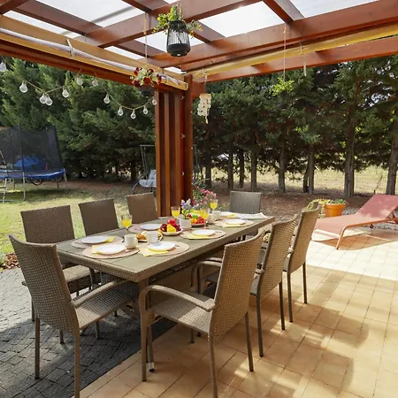 בית נופש Mediterran By Interhome