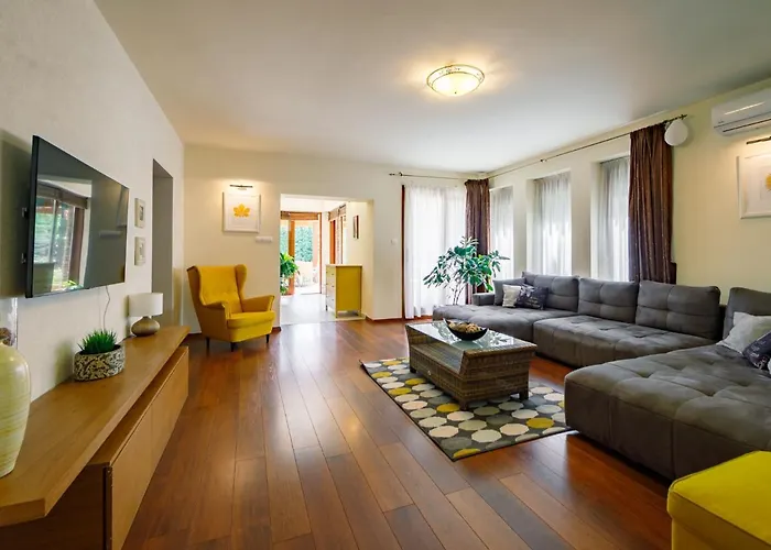 בית נופש Mediterran By Interhome *